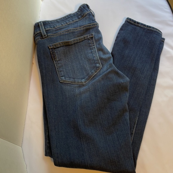 Women’s Paige Verdugo Ankle jeans size 31 Colour differs from stock photo. - Picture 3 of 10